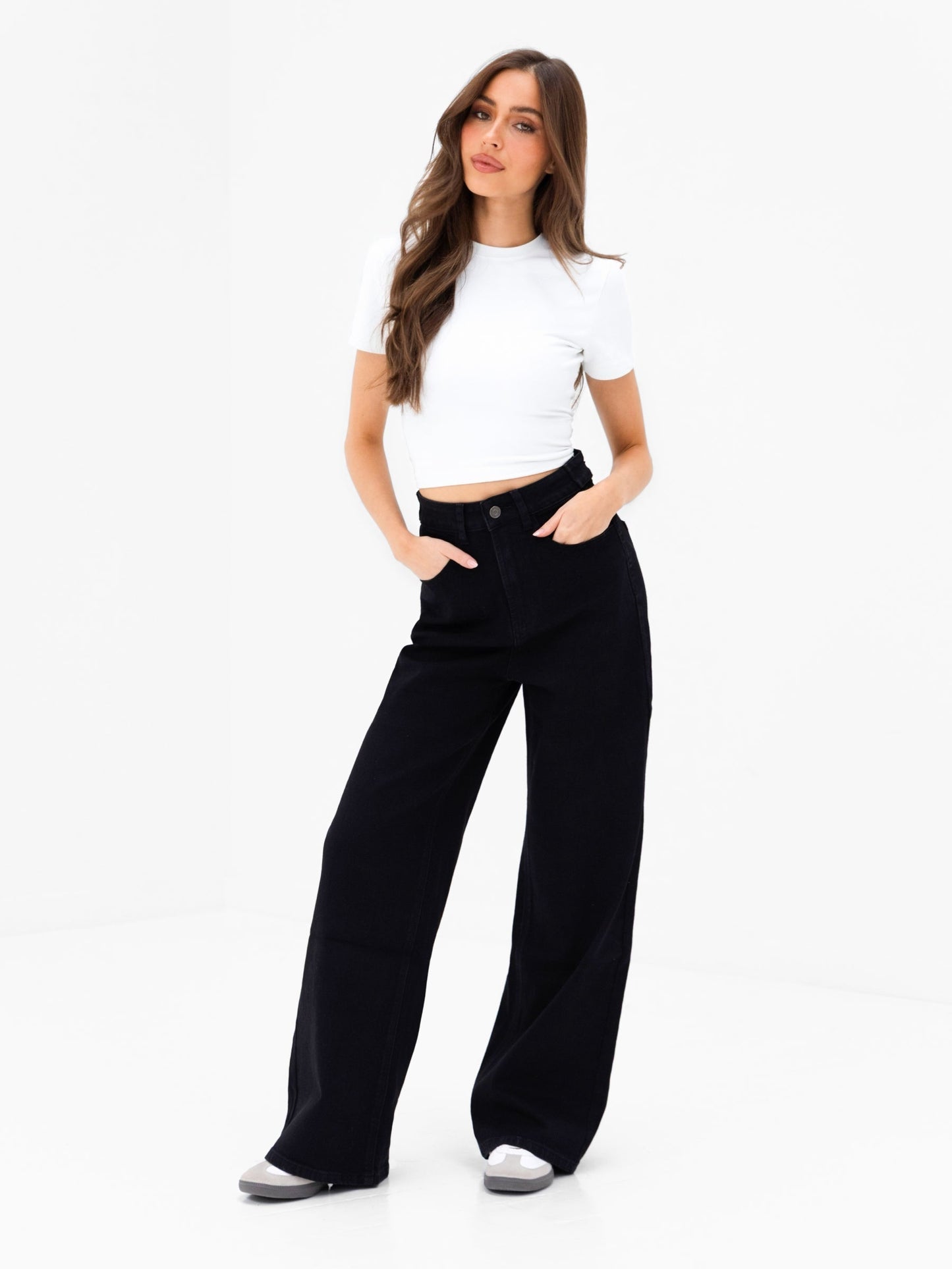 Wide Cut Jeans - Black