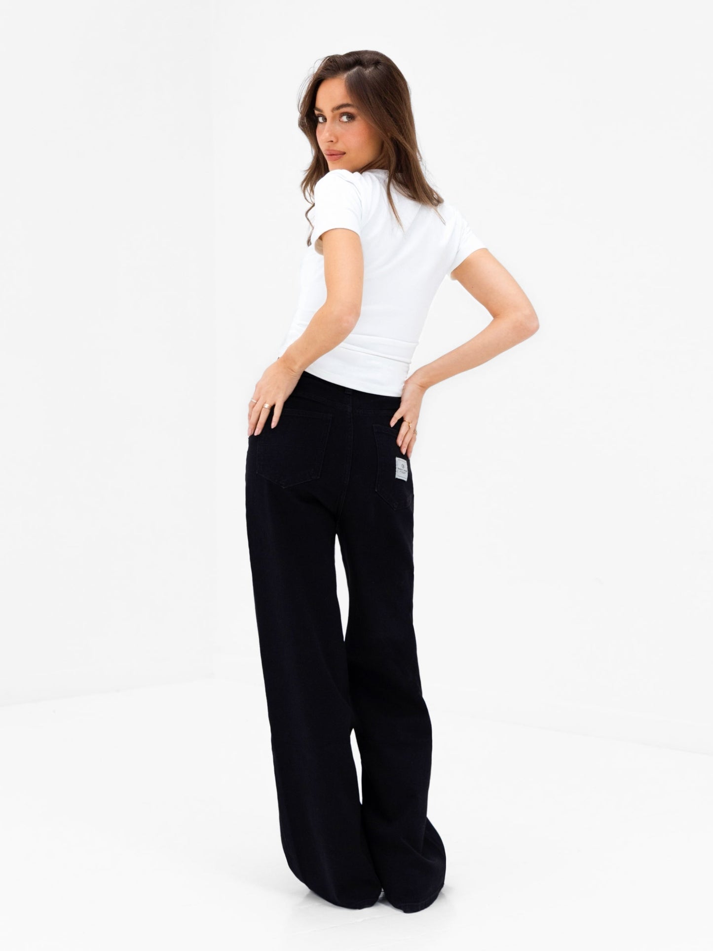 Wide Cut Jeans - Black