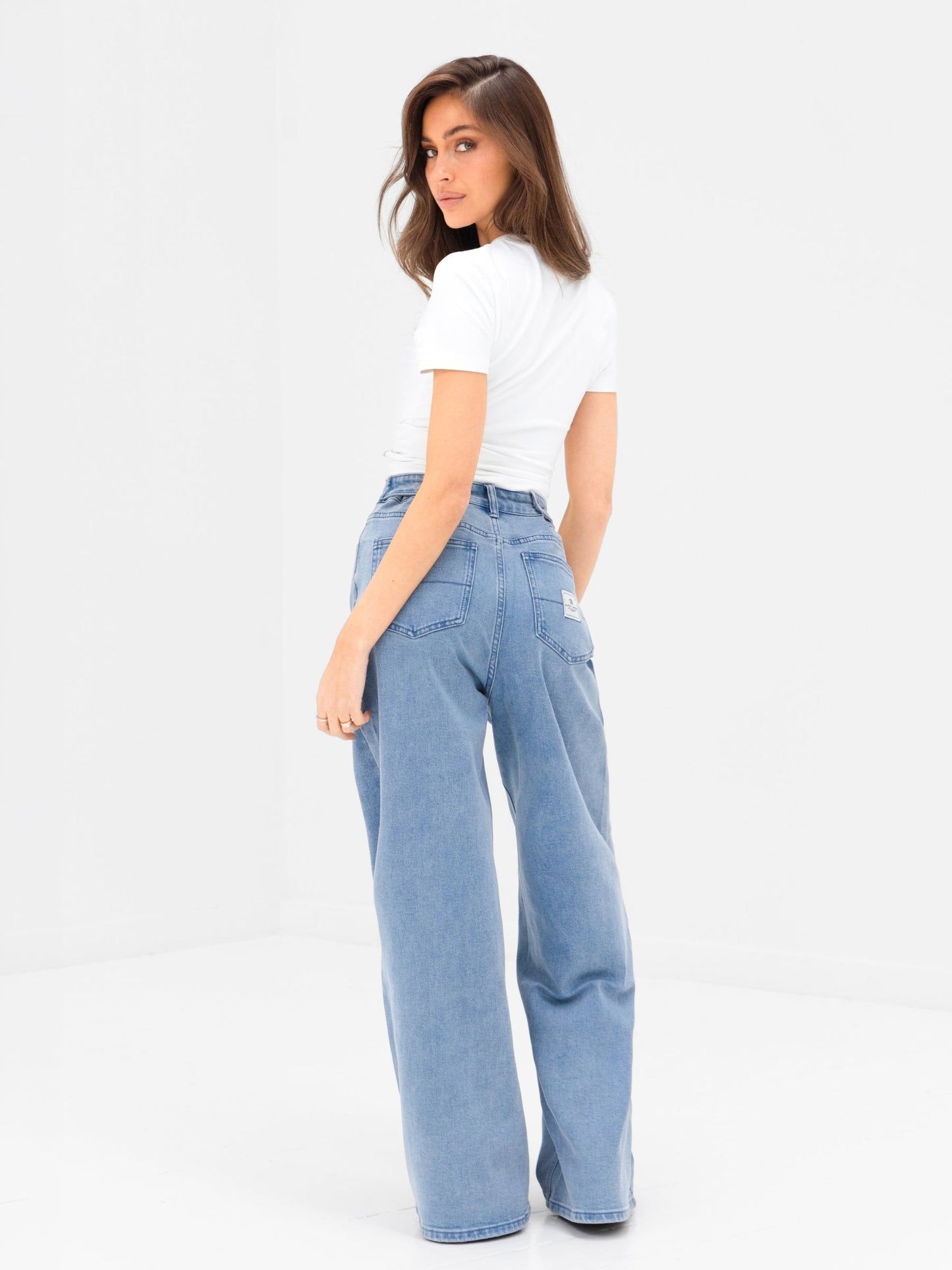 Wide Cut Jeans - Light Blue