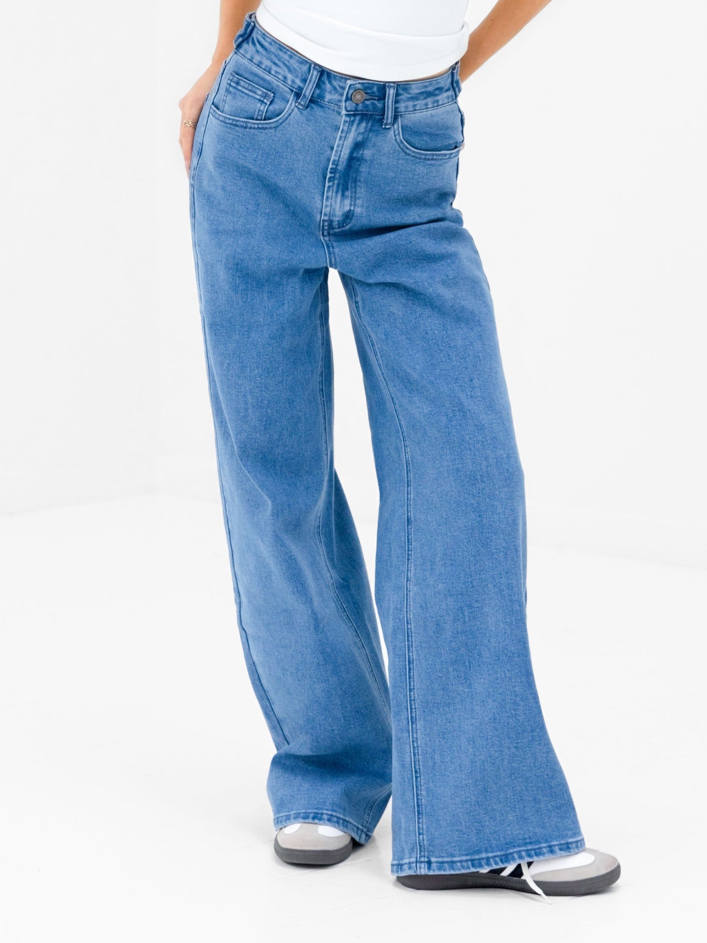 Wide Cut Jeans - Classic Blue