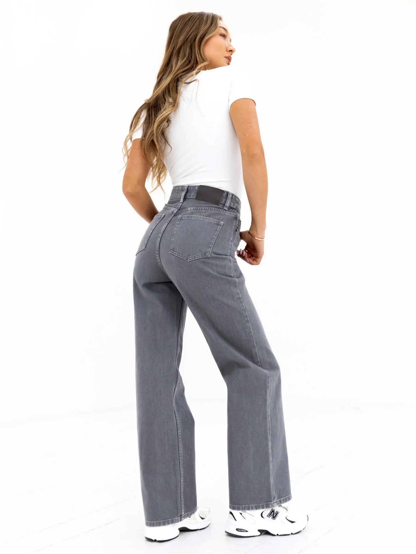 Wide Leg Jeans - Grey