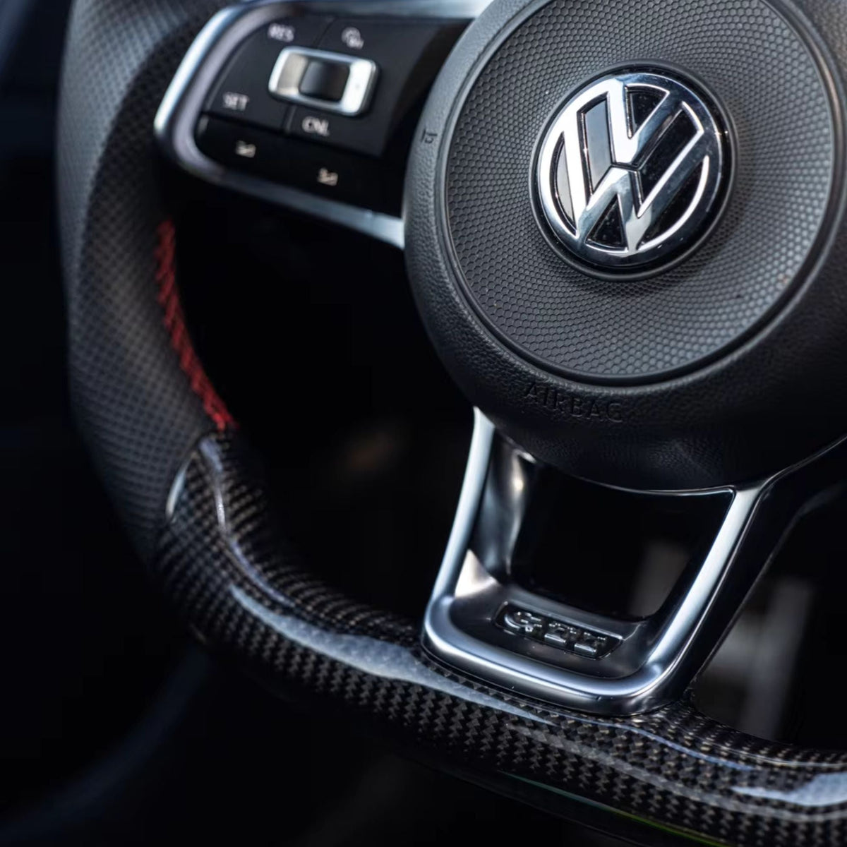 OPTIC Carbon Fibre Custom Steering Wheel For VW Golf MK7 & MK7.5 (2013-2020)