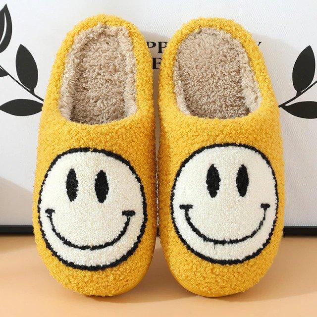 Smiley emoji slippers